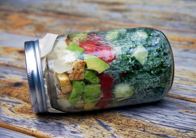 Le insalate in vasetto Mason Jar che fanno furore negli USA : le conoscete ?