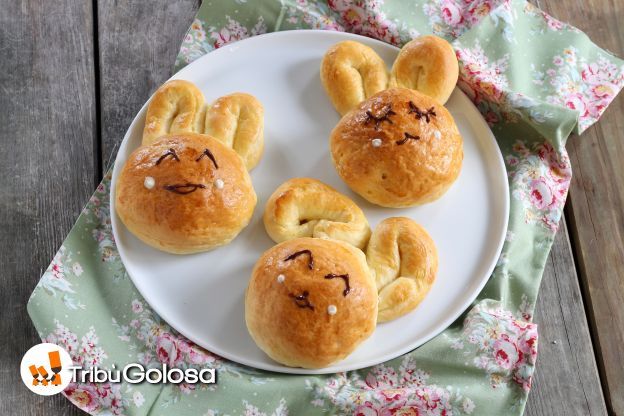 16. Girelle glassate alla crema