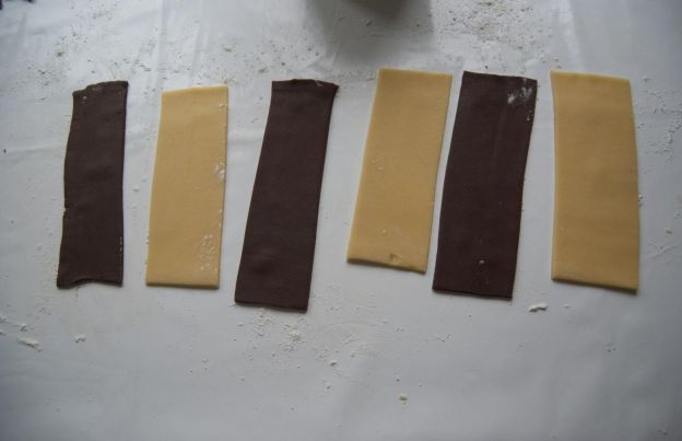 Stendere e tagliare la pasta