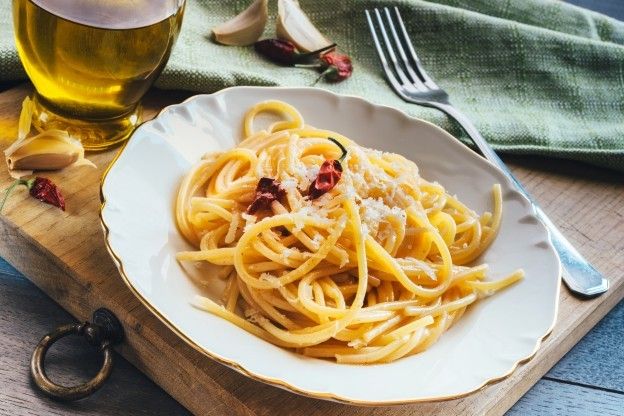 1. Spaghetti Aglio, Olio e Peperoncino (come non sbagliarli)