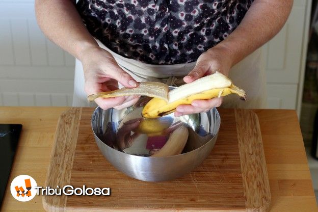 Sbucciate le banane