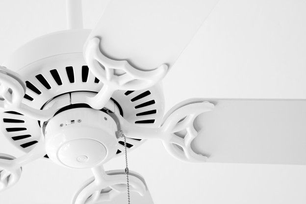 2. Pulire le pale del ventilatore