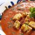Zuppa al pomodoro con crostini e formaggio