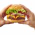 Un hamburger del fast food puo' essere composto di carne proveniente fino a 100 mucche