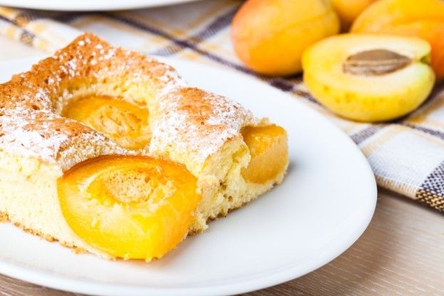 Torta albicocche e yogurt