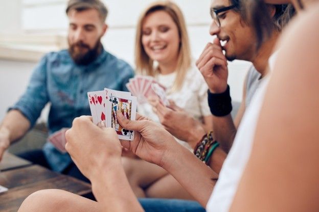 Pulire le carte da gioco