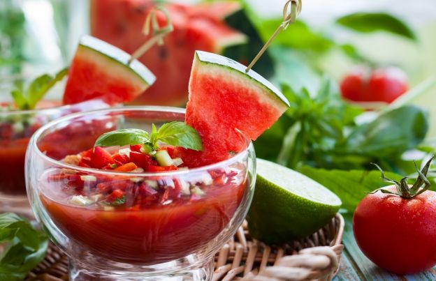 1. Gazpacho pomodoro  e cetriolo