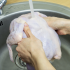 Lavare il pollo prima di cuocerlo