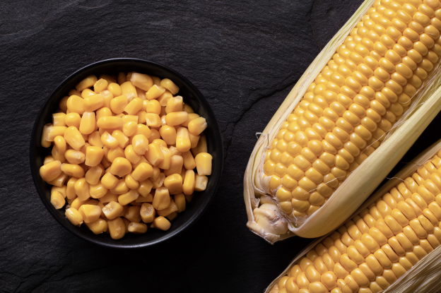 Sbucciare facilmente le pannocchie di mais