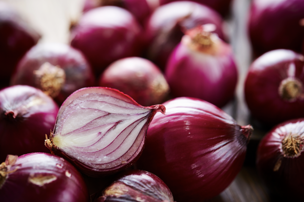 Affina le tue abilità nel tritare le cipolle