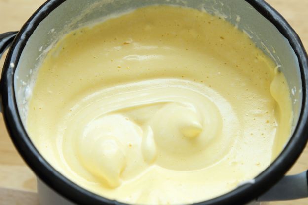 Crema allo zabaione caldo