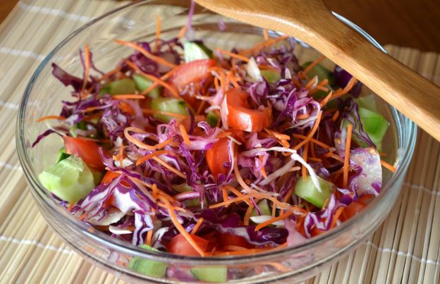 2. Insalata carote e cavolo rosso