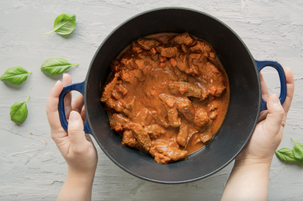 Casseruola piccante di carne e pesce