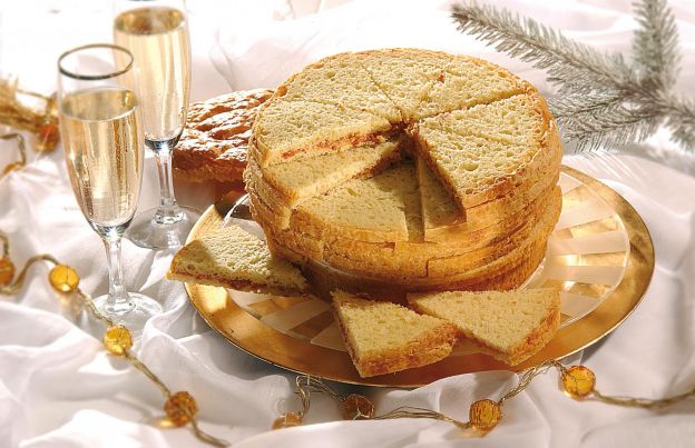 Panettone gastronomico (o pan canasta)