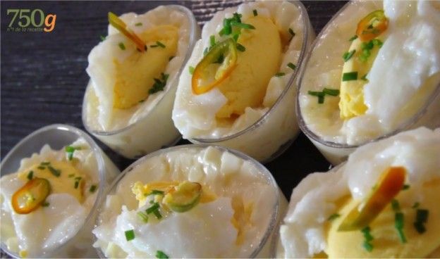 Ciotoline di uova mimosa