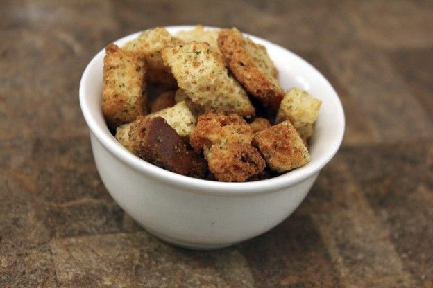 Riciclare il pane raffermo