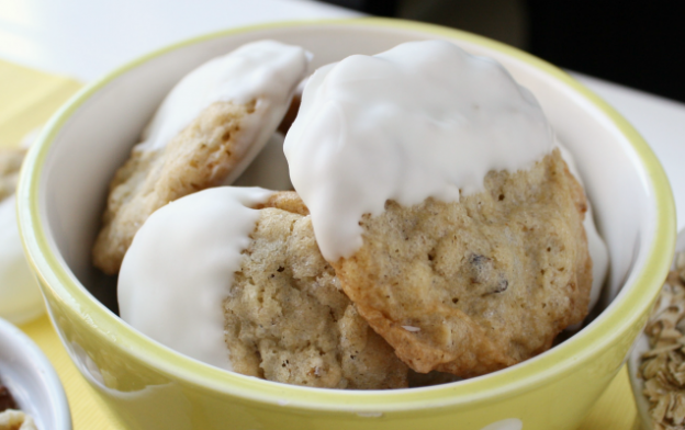 Cookies ricoperti di cioccolato bianco