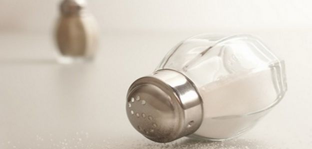 Salare la carne prima di rosolarla