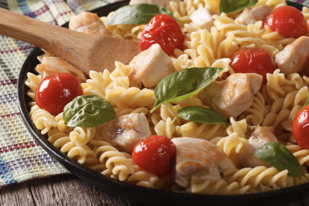 Pennette al pollo e pomodori