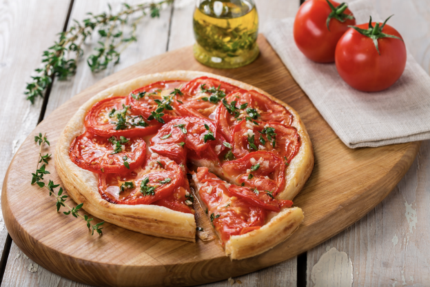 Torta salata con pomodori