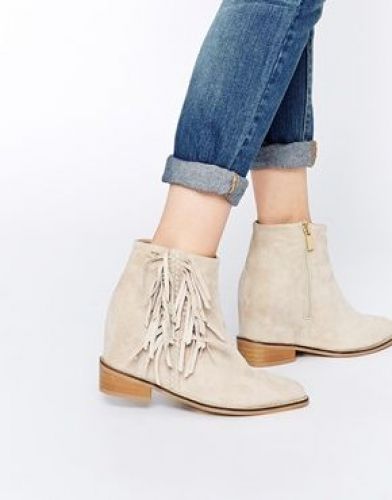 Stivaletti con le frange