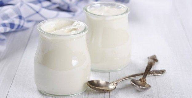 Lo yogurt bianco