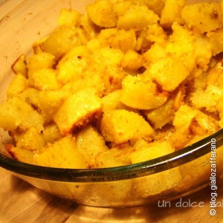 Patate rosticciate al curry