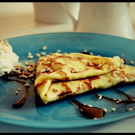 CREPES DI NUTELLA E MERINGHE