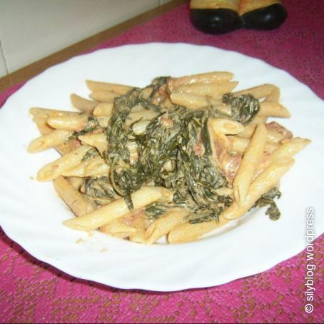 PENNE CON RUCOLA E CREMA DI ROBIOLA
