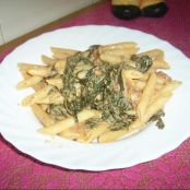PENNE CON RUCOLA E CREMA DI ROBIOLA