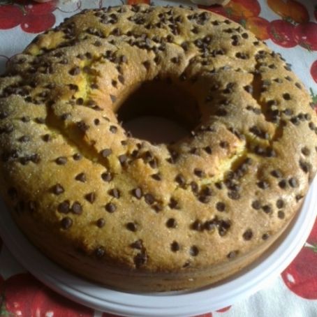 CIAMBELLONE CON CUORE DI CREMA AL RUM