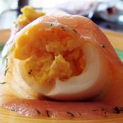 Uova al salmone affumicato con aneto