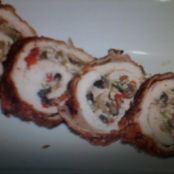 rotoli di polo ripieno con funghi,cipola verde,formaggio