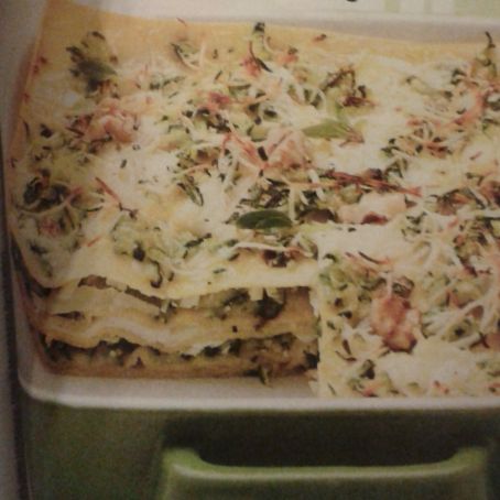 Lasagne con noci e zucchine