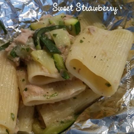 Pasta al Cartoccio con Zucchine e Tonno