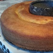 Ciambella alla vaniglia ripiena di marmellata - Tappa 4