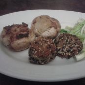 Polpette di riso Venere e funghi ripieni