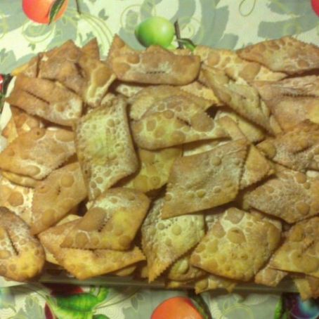 Chiacchiere di Carnevale al limoncello