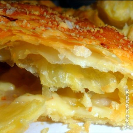 Torta di sfoglia pere e formaggio