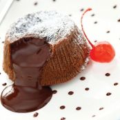 TORTINO AL CIOCCOLATO CON CUORE FONDENTE