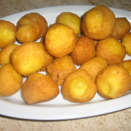 Bignè al parmigiano