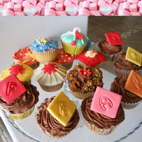 Capecake decorati...Noci e Sciroppo D'acero e Vino Rosso e Cioccolato.