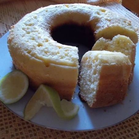 CIAMBELLA AL LIMONE
