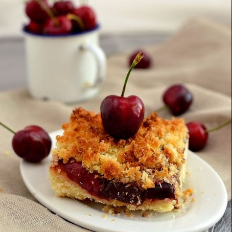 TORTE DI FRUTTA...ALLE MORE...CILIEGIE E COCCO