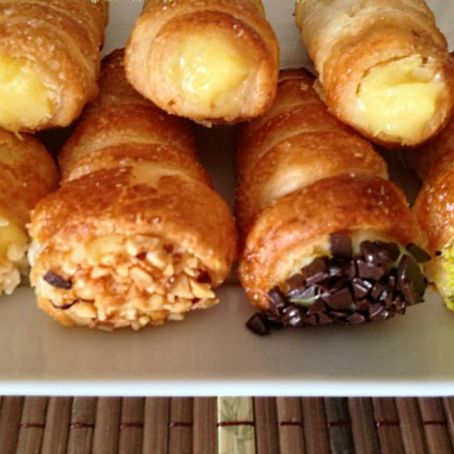 Cannoncini con crema pasticcera