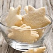 Stelle croccanti con cioccolato e cannella