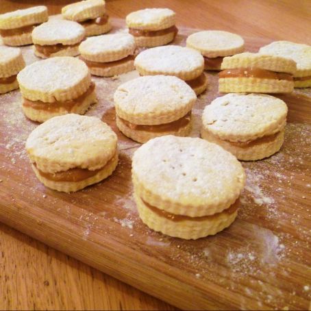 Alfajores con Dulce de Leche