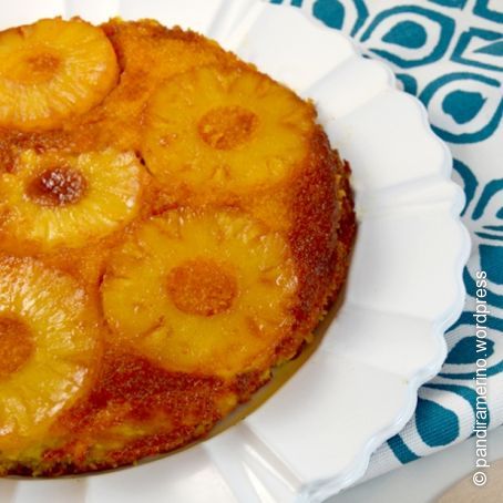 Torta all'ananas rovesciata