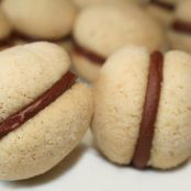 BACI DI DAMA ALLE NOCCIOLE