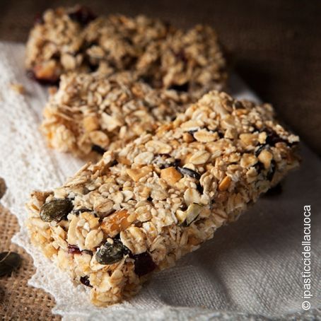 Barrette ai cereali e mirtilli rossi